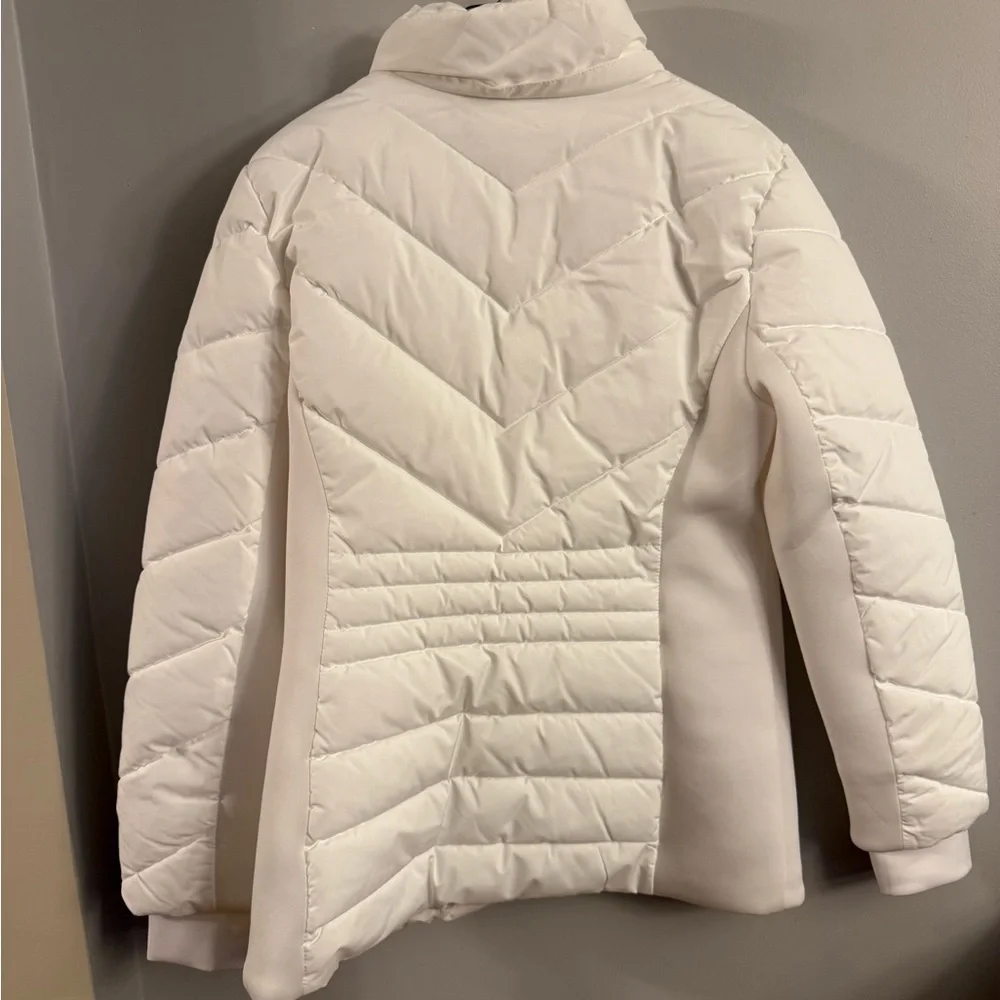 Michael Kors White Quilted Puffer Jacket – Size Small